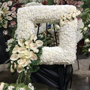 تاج گل کرج